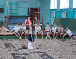 В Юрге прошли первенства  по спортивной гимнастике и спортивной акробатике