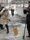 Юрга. Субботник в Детско-юношеском центре