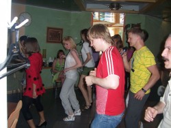 юрга, вечеринка в Марселе, сальса