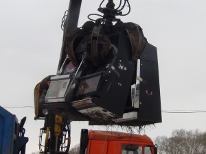 ЮГС: Юргинские полицейские уничтожили изъятое игровое оборудование