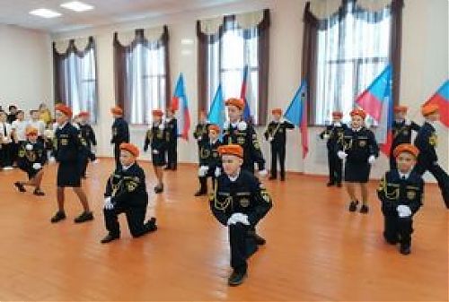 Отвага. Достоинство. Честь: посвящение пятиклассников в кадеты МЧС