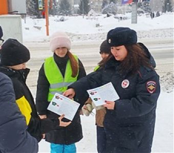 Пешеход, стань заметным на дороге!