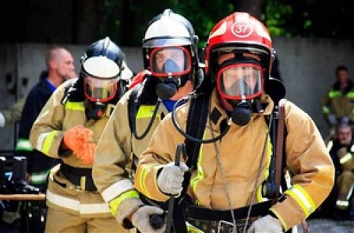 Приглашаем на службу в МЧС