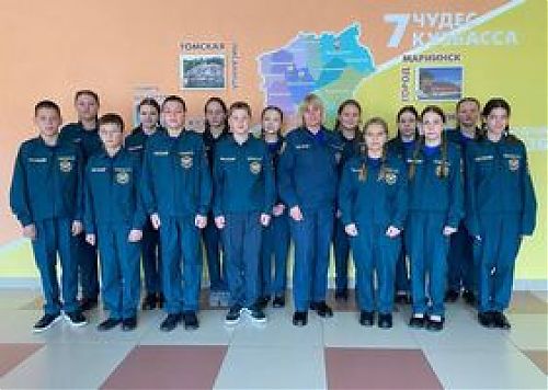 Правила поведения при пожаре в общественном месте: защитить не только себя, но и помочь другим