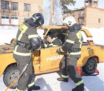 Итоги традиционных гарнизонных соревнований спасателей