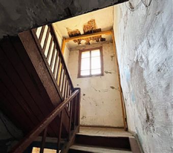 Можно ли купить аварийное жилье?