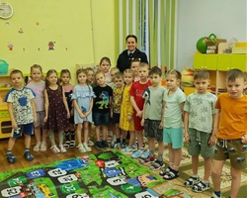 Учим малышей безопасности на дороге