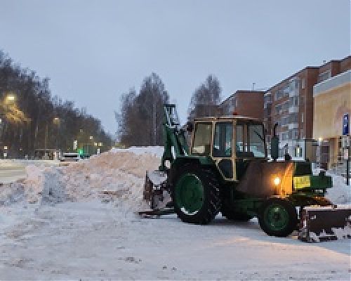 Внимание: уборка снега, просим убрать личный транспорт!
