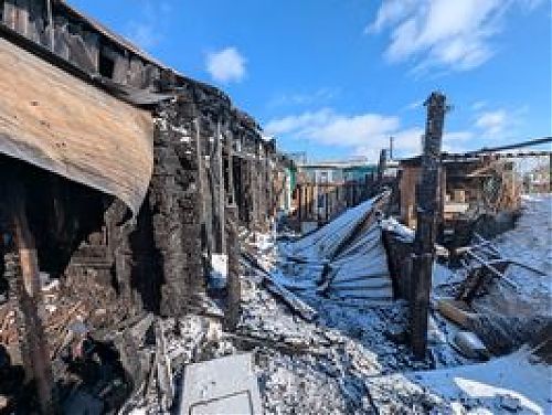 Огнеборцы спешат на помощь: о пожарах в Юрге и районе